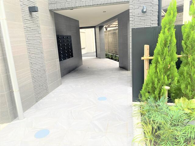 エントランス　毎日通るエントランスはこのようになっています