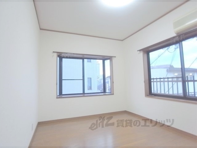 居室・リビング　洋室