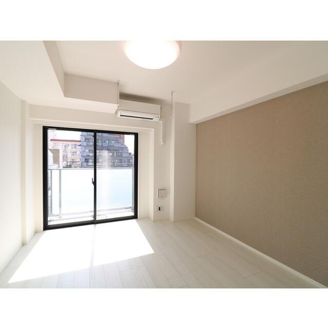 居室・リビング　?