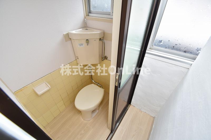 トイレ　清潔感のあるトイレです