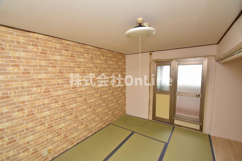 その他部屋・スペース　広くて明るい寝室