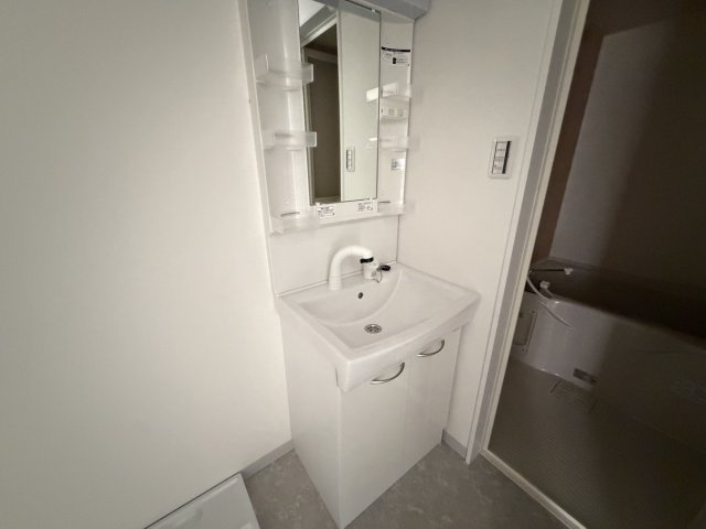 洗面設備　同物件別号室