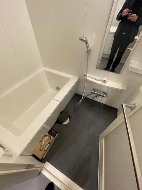 バス・シャワールーム