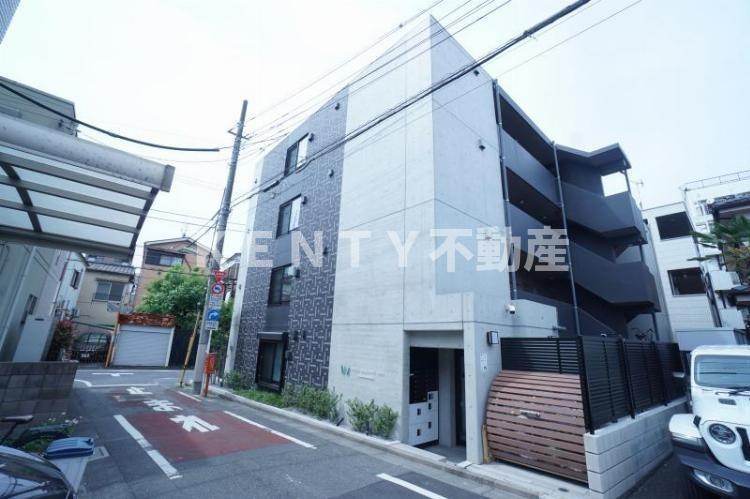 建物外観　外観は落ち着いています