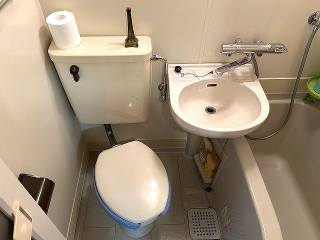 トイレ　モデルルーム写真。