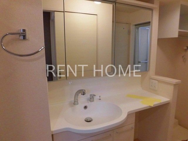 洗面設備　洗面台です。