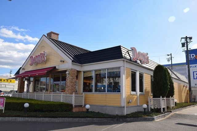 飲食店　デニーズ大府店（飲食店）まで550m