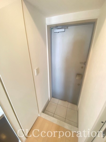 玄関　※参考写真