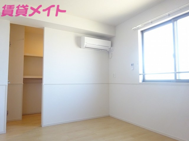 その他部屋・スペース　同型反転タイプ画像