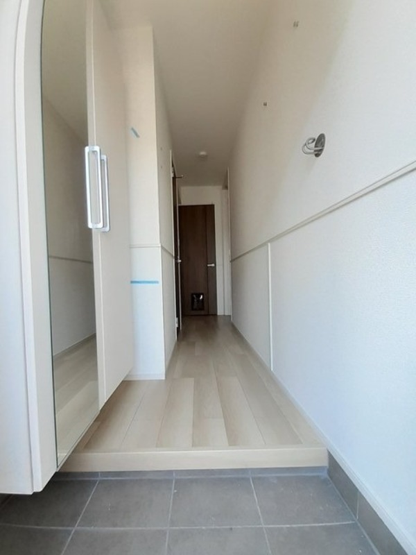 玄関　図面と現状に相違がある場合には現状を優先