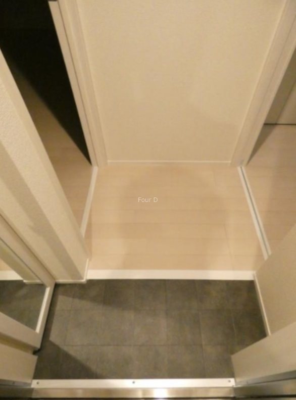 玄関　★見学予約受付中★