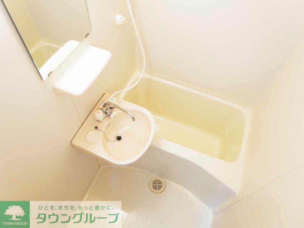 バス・シャワールーム　仕様、設備は現況と異なる場合があります。