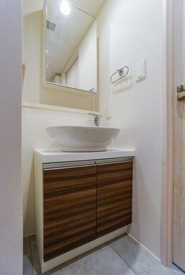 洗面設備　洗面所です