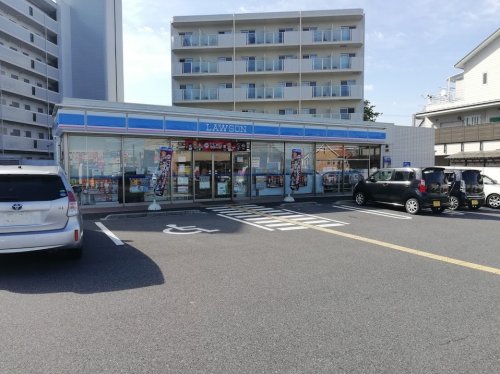 コンビニ　ローソン 草津野路九丁目店（コンビニ）まで284m