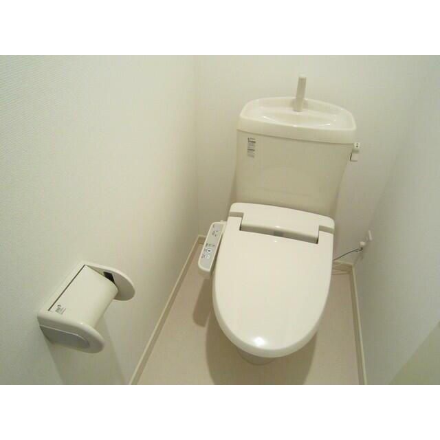 その他　こちらの居間で趣味の時間をお楽しみください