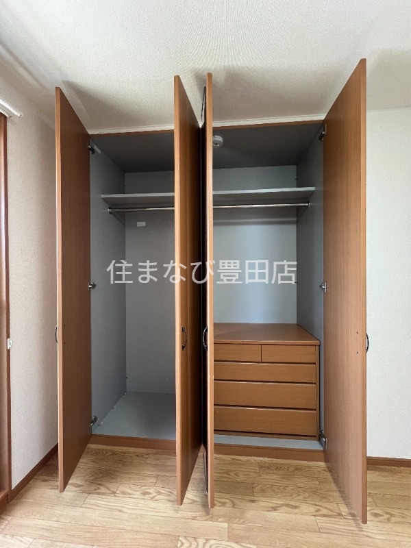 収納　同型別部屋写真