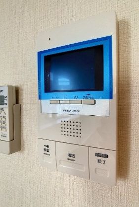 セキュリティ　モニター付きインターホン☆