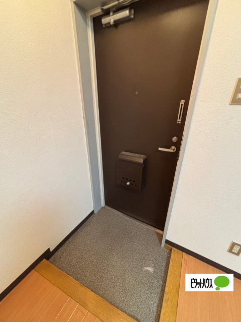 玄関　同一タイプ※備品は除く