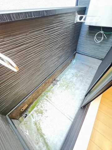 バルコニー　お洗濯にも便利なバルコニー付き