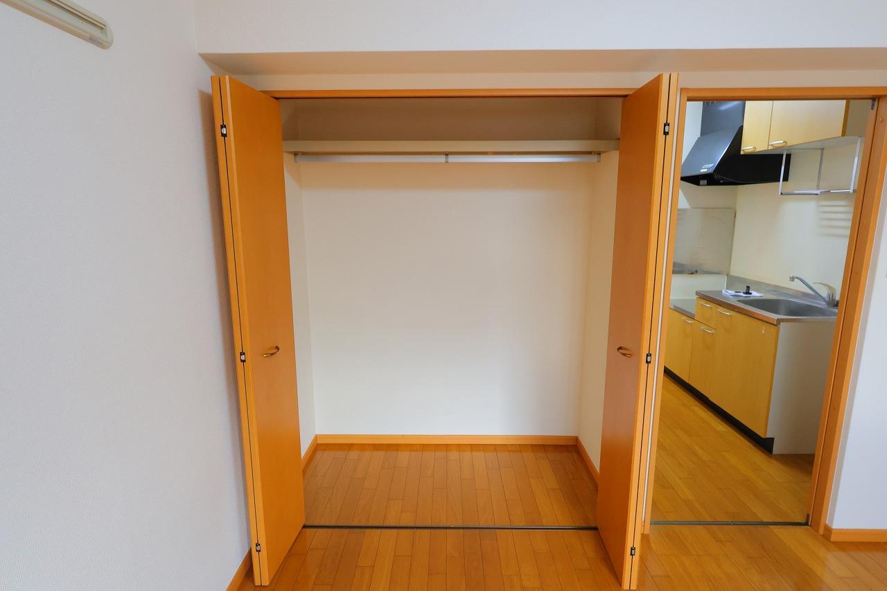 収納　退去予定の為ほかのお部屋の写真を使用しています。