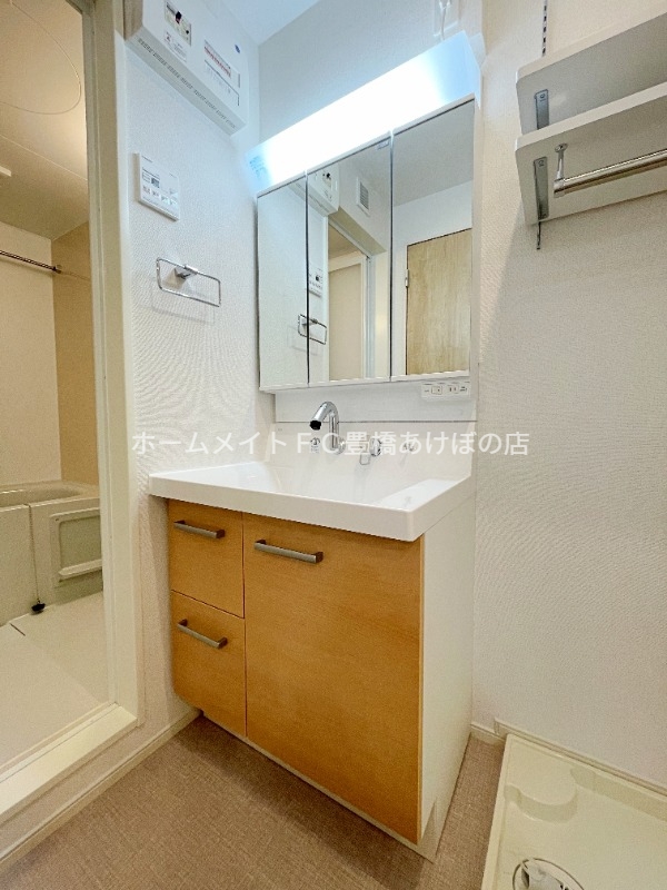 洗面設備　同型完成モデル