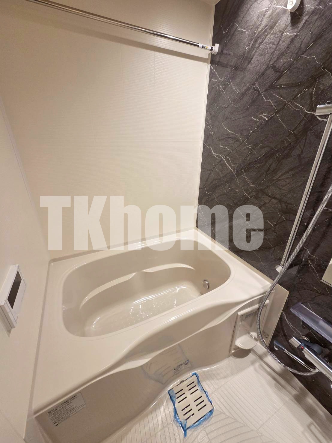 バス・シャワールーム　追い焚き・浴室乾燥機付き