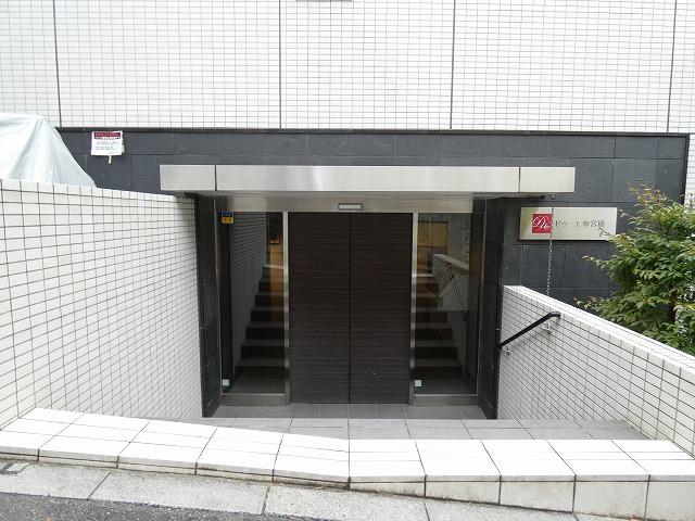 エントランス　エントランス