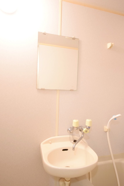 洗面設備　～朝の強い味方ですっ～