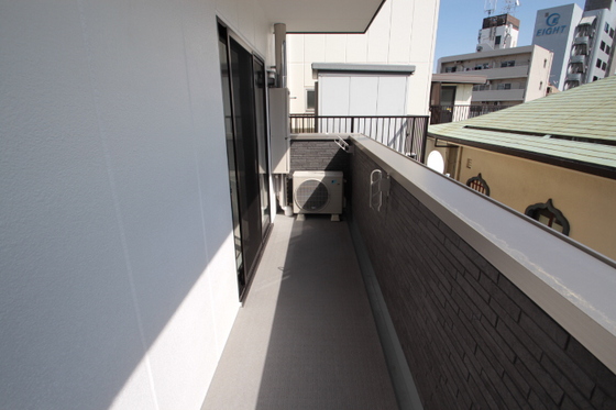 バルコニー　※別部屋の写真です