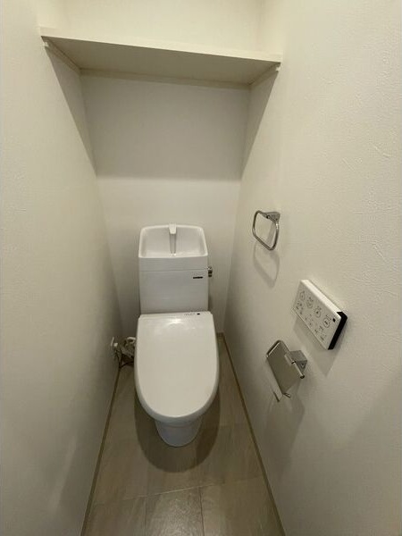 トイレ　コンパクトで使いやすいトイレです