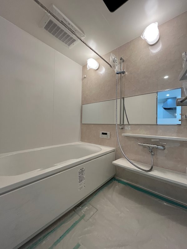 バス・シャワールーム