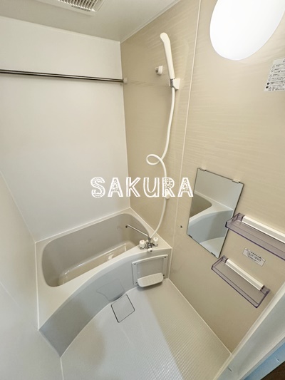 バス・シャワールーム　日々の疲れを癒すお風呂です♪