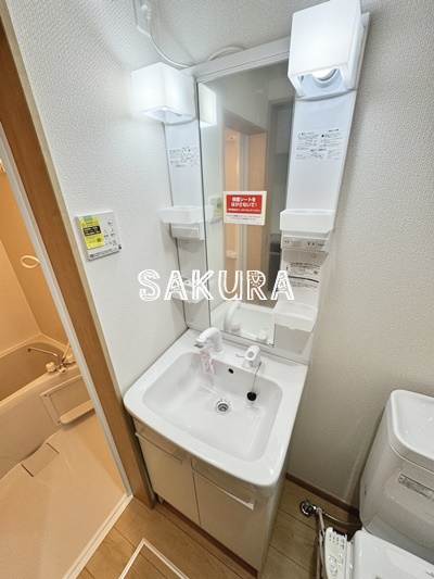 洗面設備　忙しい朝には欠かせない洗面所です♪