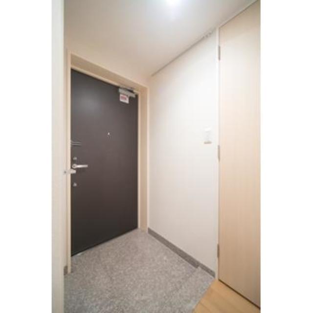 玄関　※写真は同タイプ住戸です。
