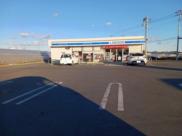 コンビニ　ローソン笠懸久宮店（コンビニ）まで260m