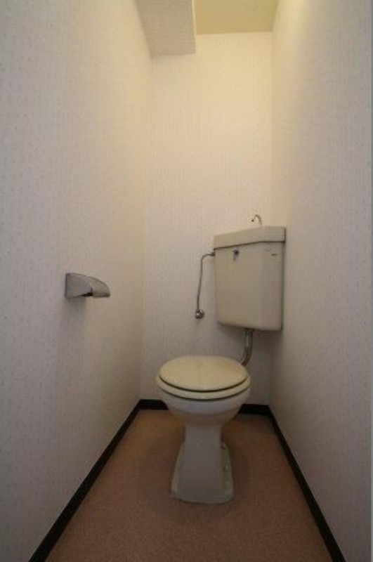 トイレ　同物件別室写真
