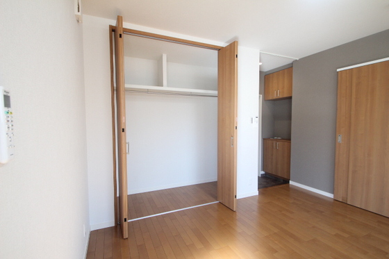 収納　※別部屋の写真です