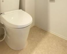 トイレ　シンプルで使いやすいトイレです