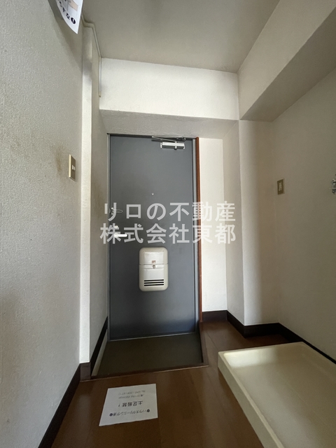 玄関　すっきりシンプルな玄関スペースです！