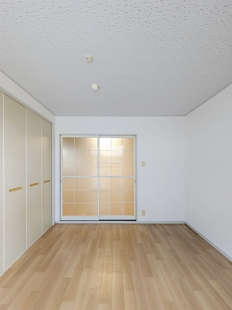 その他部屋・スペース　洋室６帖