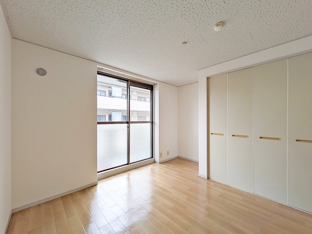 その他部屋・スペース　洋室６帖