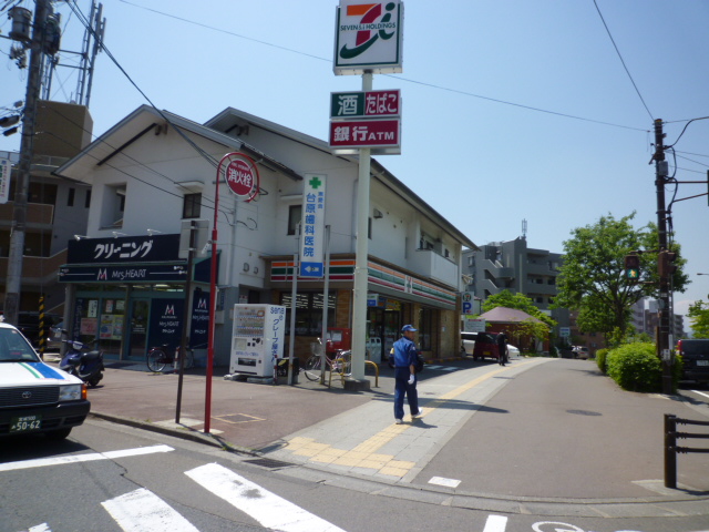 コンビニ　セブンイレブン仙台台原駅前店（コンビニ）まで565m