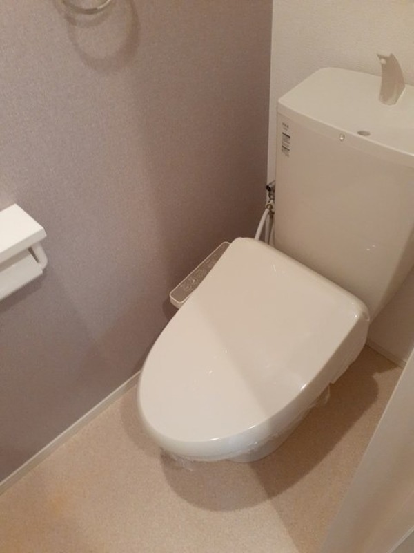 トイレ　図面と現状に相違がある場合には現状を優先