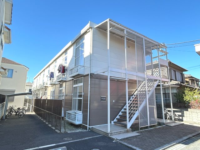 建物外観　北越谷駅徒歩１２分（９６０M）