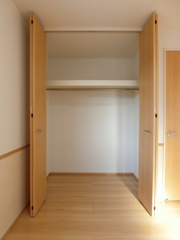 収納　図面と現状に相違がある場合には現状を優先
