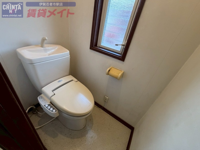 トイレ　別部屋参考写真