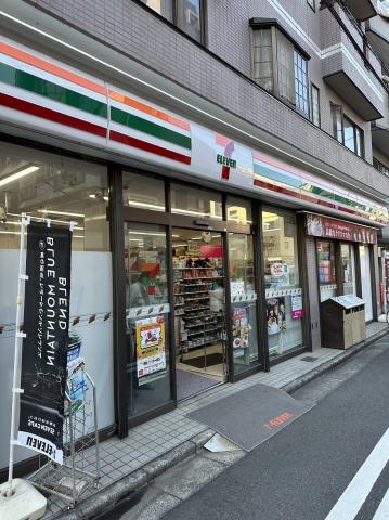 コンビニ　セブン－イレブン墨田千歳店（コンビニ）まで437m