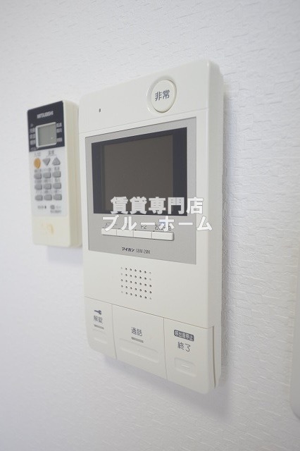 セキュリティ　モニター付きインターホン！