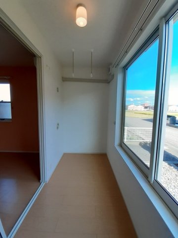 バルコニー　落ち着いた時間を過ごせるバルコニーです