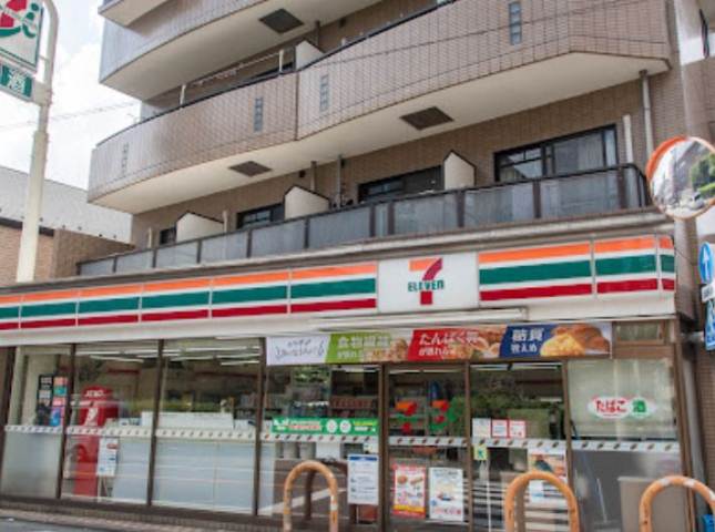 コンビニ　セブン－イレブン都立大学駅南店（コンビニ）まで380m